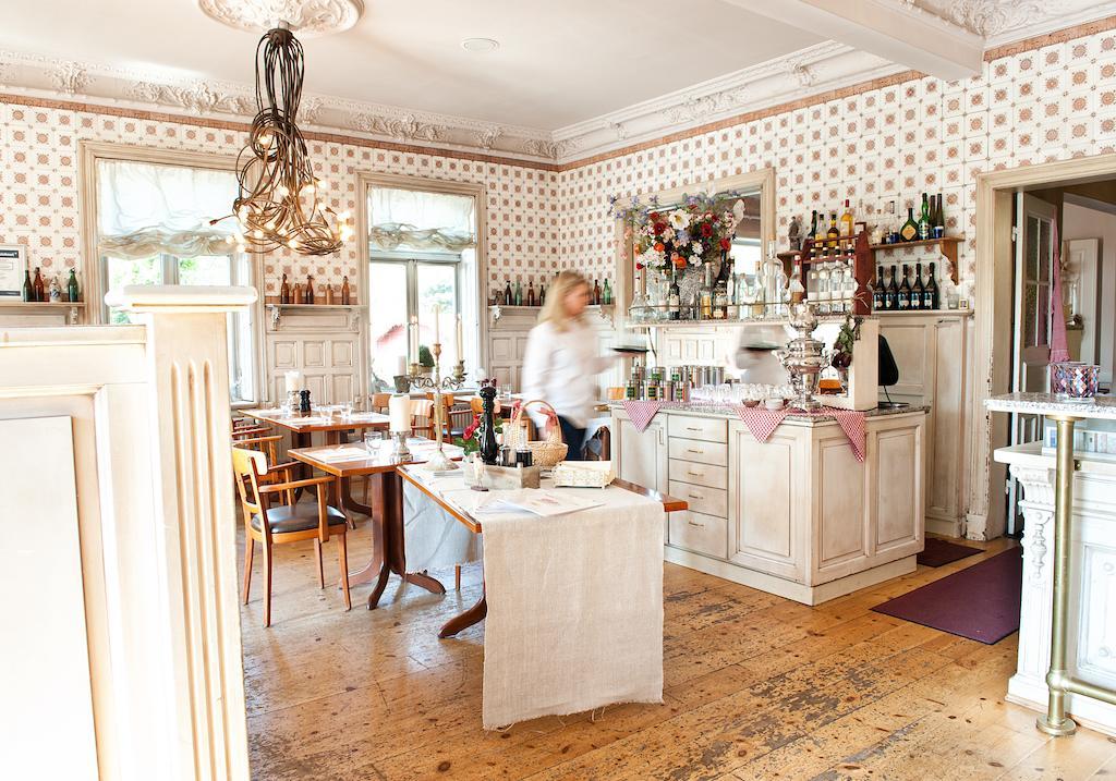 Heinsens Ellerbek Bed and Breakfast Buitenkant foto