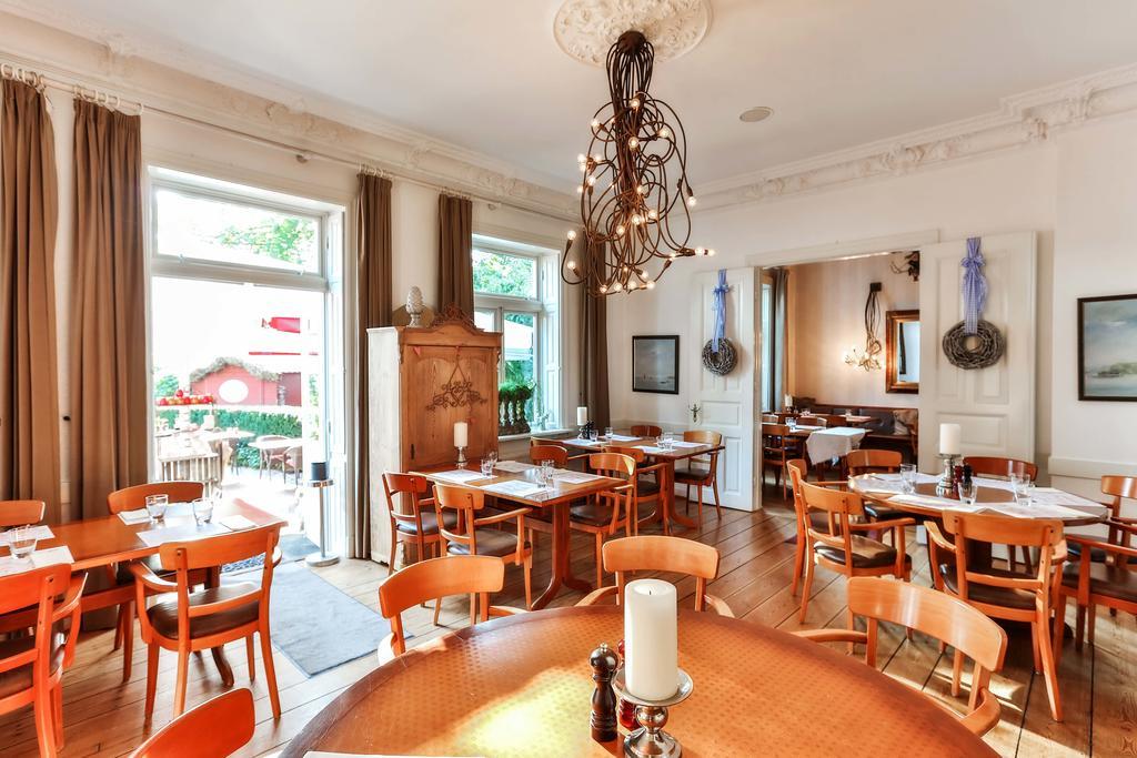 Heinsens Ellerbek Bed and Breakfast Buitenkant foto