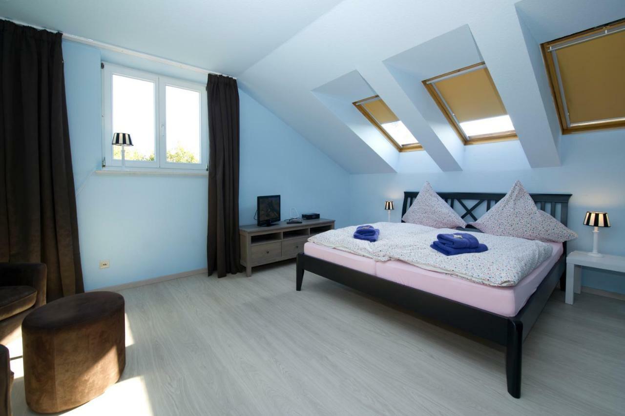 Heinsens Ellerbek Bed and Breakfast Kamer foto